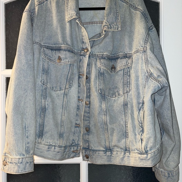 H&M Light Blue Denim Jacket - Picture 2 of 2